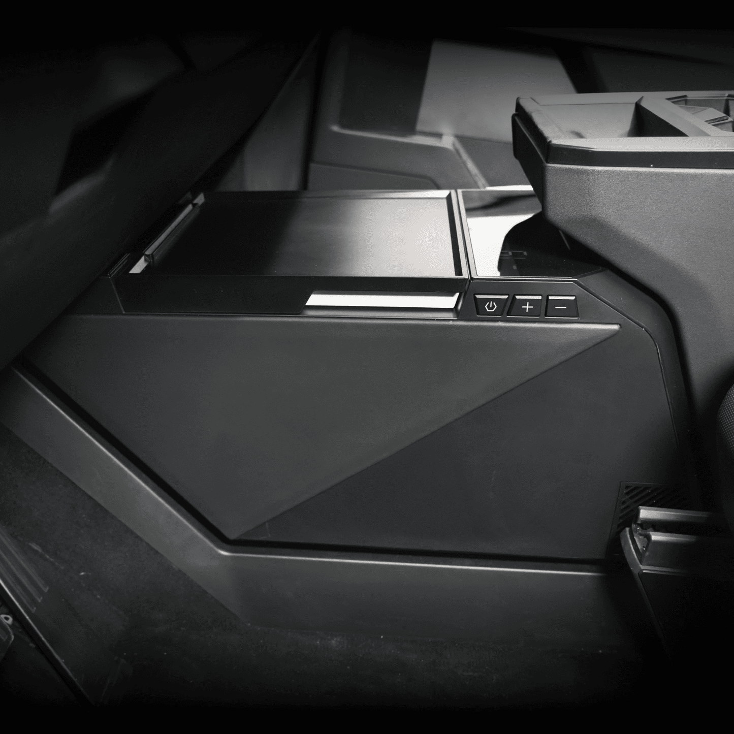 18L Center Console Floor Refrigerator for Cybertruck - CyberGearcoCyberGearco