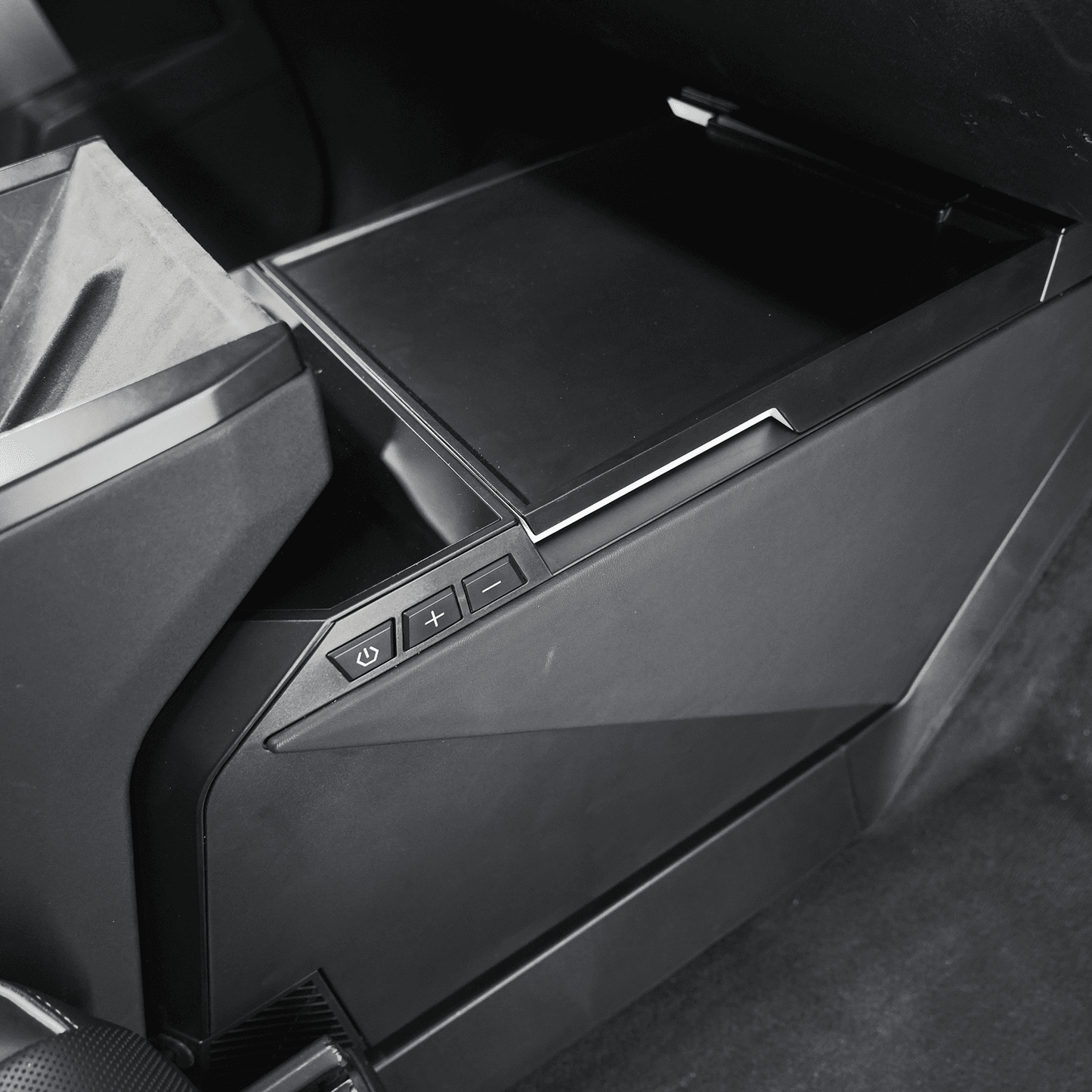 18L Center Console Floor Refrigerator for Cybertruck - CyberGearcoCyberGearco