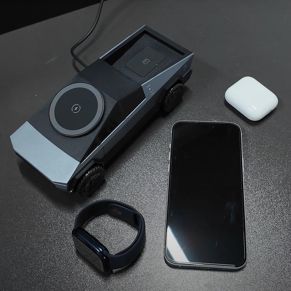 Cybertruck 3 - in - 1 Wireless Charger & Stand - CyberGearcoCyberGearco