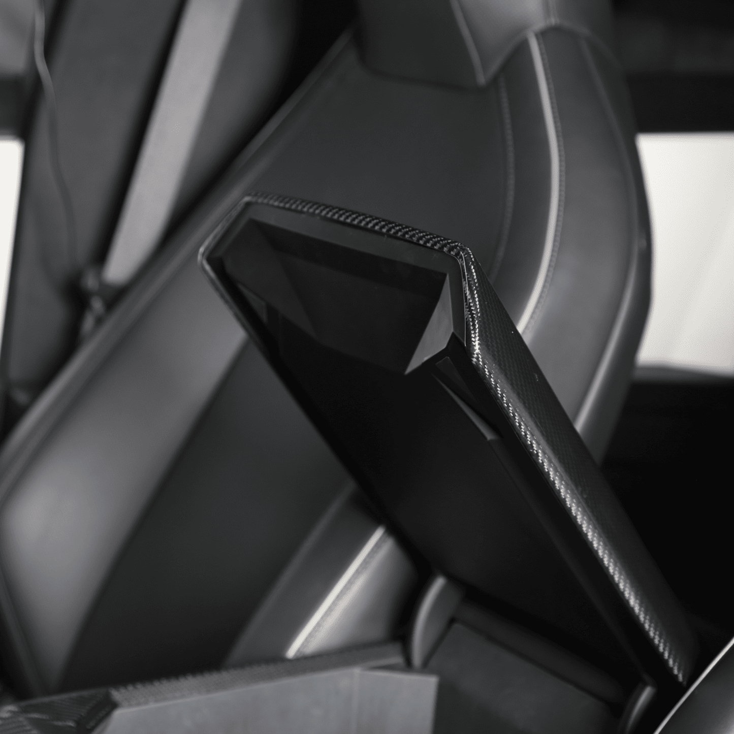 [Real Carbon Fiber] Armrest Cover For Cybertruck