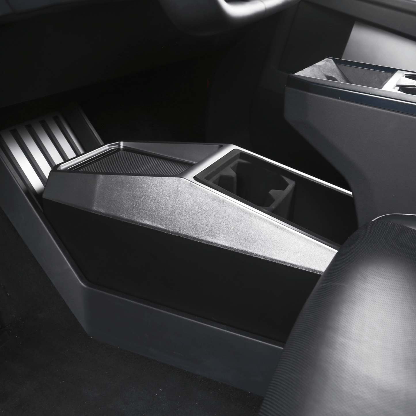 Tesla Cybertruck Center Floor Organizer & Trash Bin - CyberGearcoCyberGear
