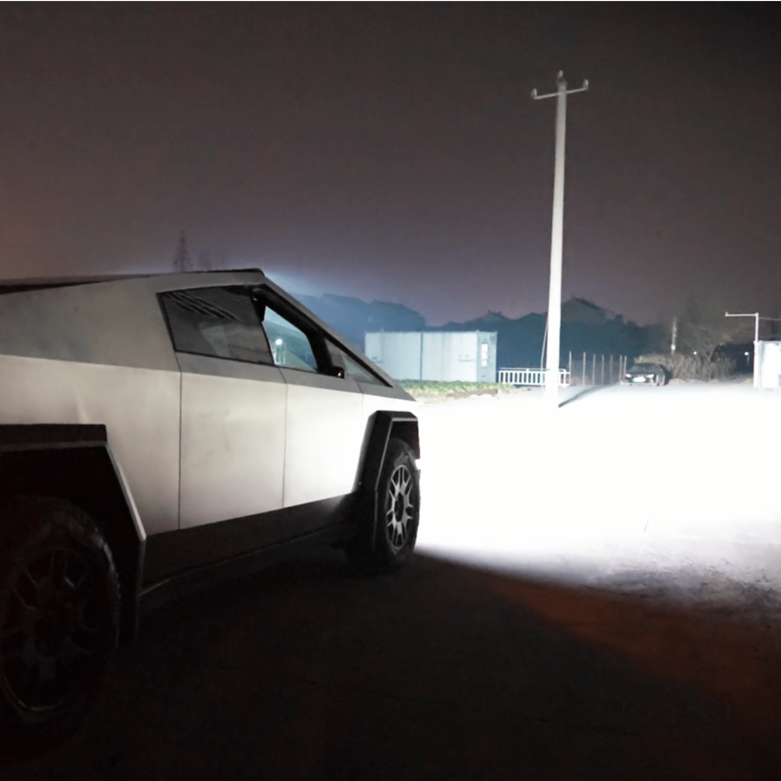 Tesla Cybertruck LED Light Bar Off - Road Overland Roof Top Lighting Bar - CyberGearcoCyberGear