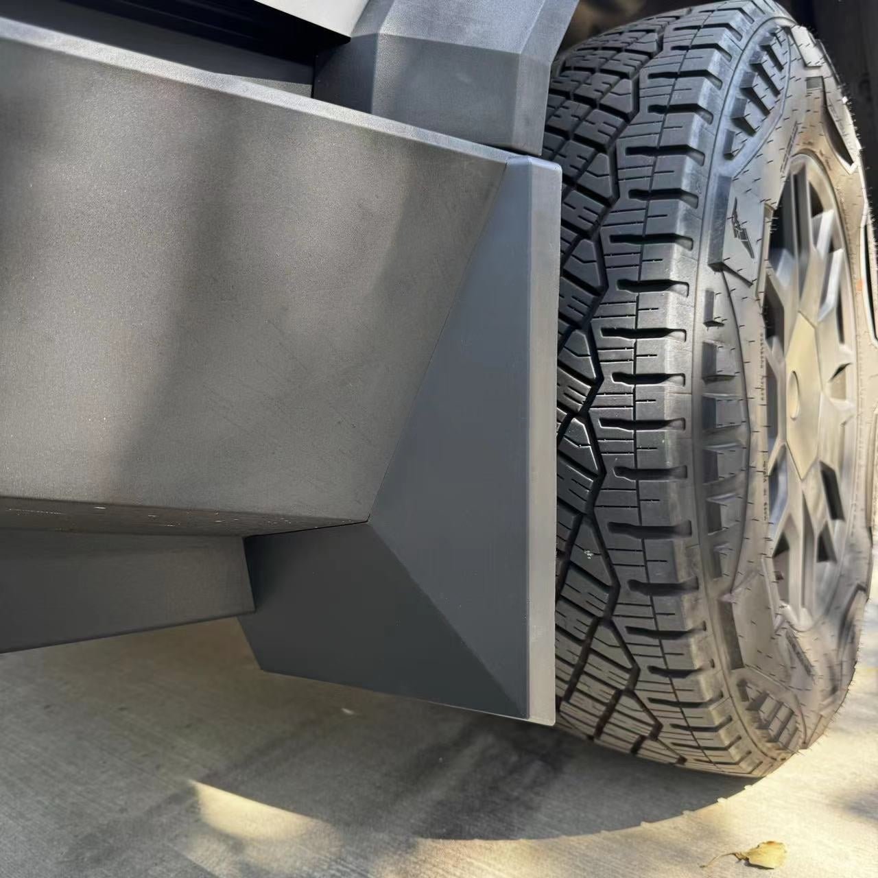 Tesla Cybertruck Mub Flaps Set (Full Set) - CyberGearcoCyberGear